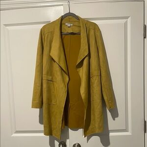 FAVLUX New Day Yellow Trench Coat with Wide Lapel
Size M